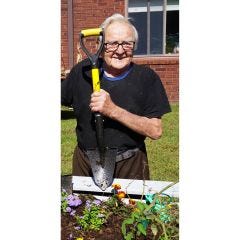 Mini Spearhead Spade