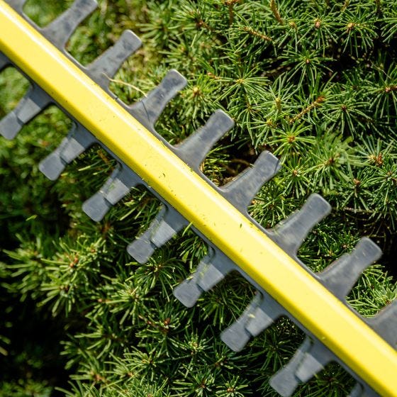 Convertible 2-in-1 Pole Hedge Trimmer
