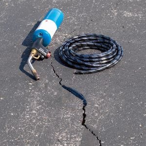 Hot Driveway Crack Filler